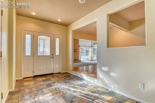 Colorado Springs, CO 80919,120 Del Oro CIR