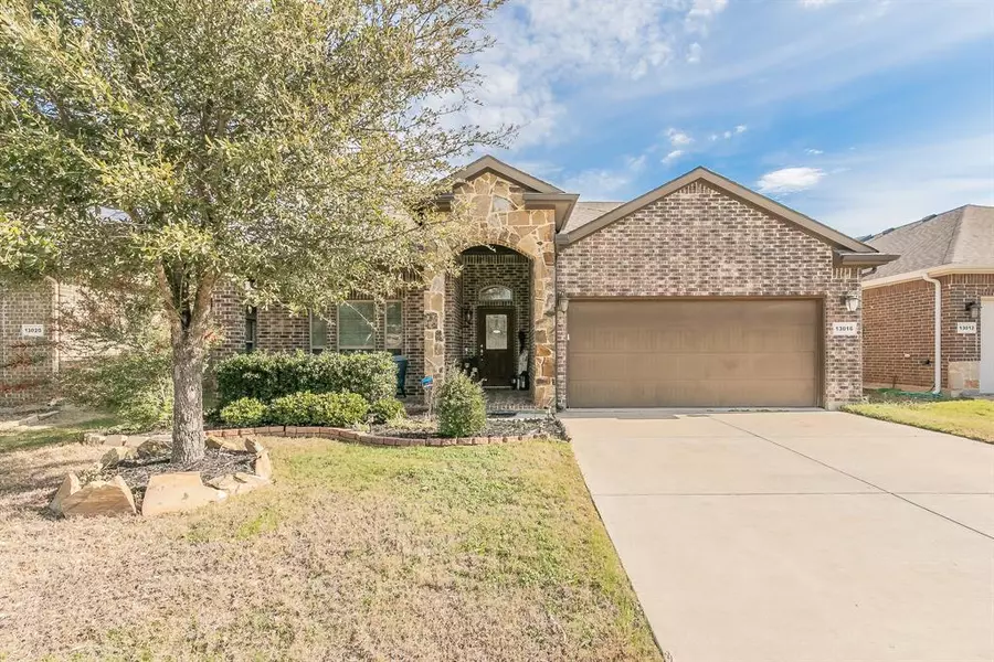 13016 Palancar Drive, Fort Worth, TX 76244