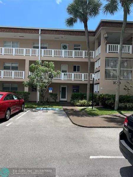 3508 SW Natura Blvd  #302, Deerfield Beach, FL 33441