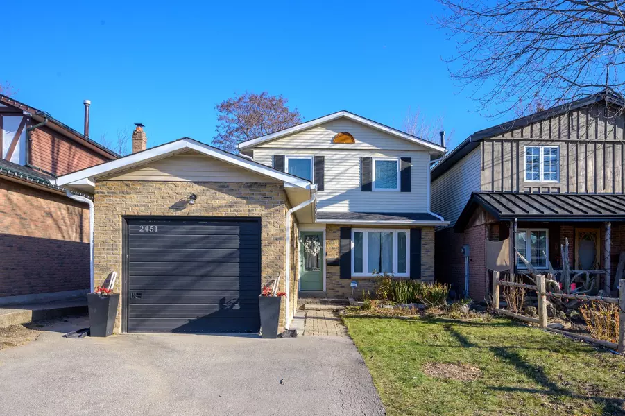 2451 Malcolm CRES, Burlington, ON L7P 3Y7