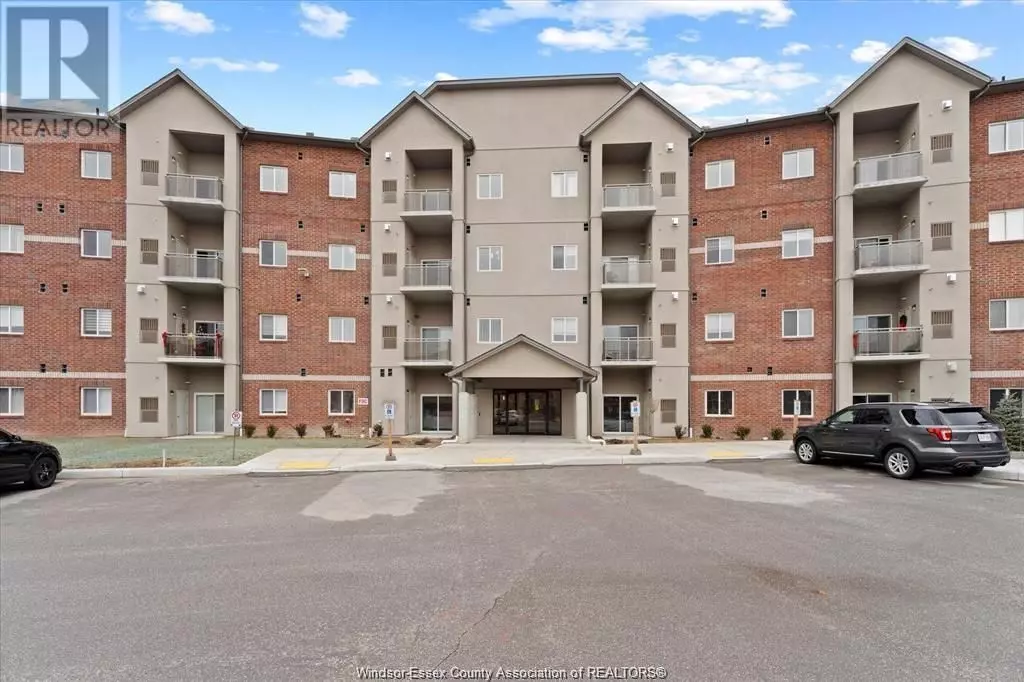 Windsor, ON N9H 0M1,1888 Westview Park BLVD #317