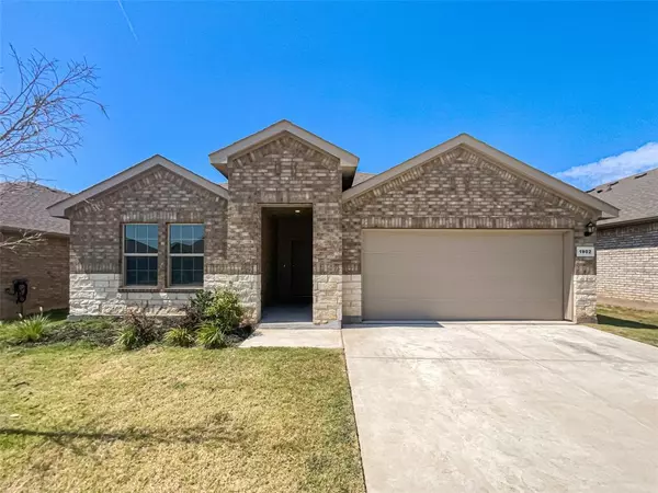 1902 Skylar Lane, Cleburne, TX 76033