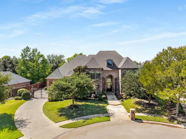 6720 St Moritz Parkway, Colleyville, TX 76034