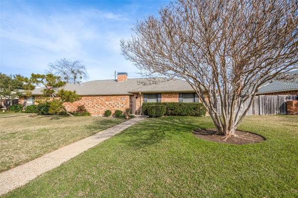 16342 Lauder Lane, Dallas, TX 75248