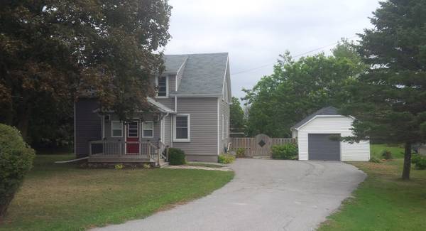 4013 Wallace Point RD, Peterborough, ON K9J 6Y3