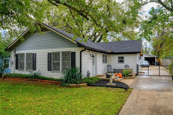 2822 W Elm Street, Denison, TX 75020