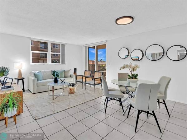 Pompano Beach, FL 33062,1421 S Ocean Blvd  #321