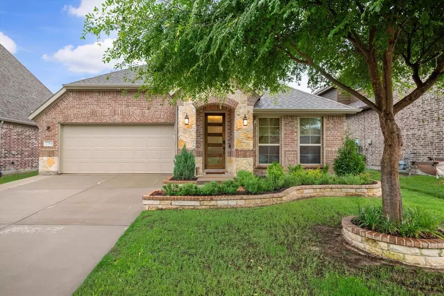 2204 Saratoga Drive, Melissa, TX 75454