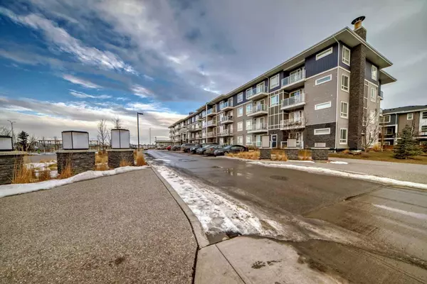 Calgary, AB T3N 0Y5,76 Cornerstone Passage Northeast #2417