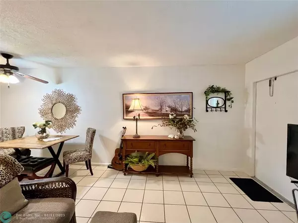 Deerfield Beach, FL 33442,162 Prescott H  #162