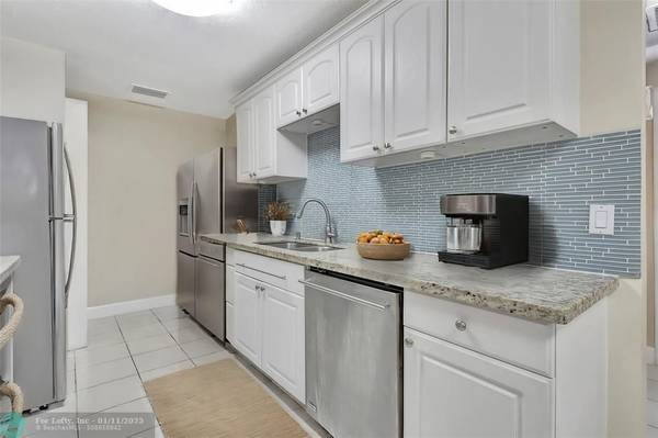 21810 Cypress Cir  #26C, Boca Raton, FL 33433