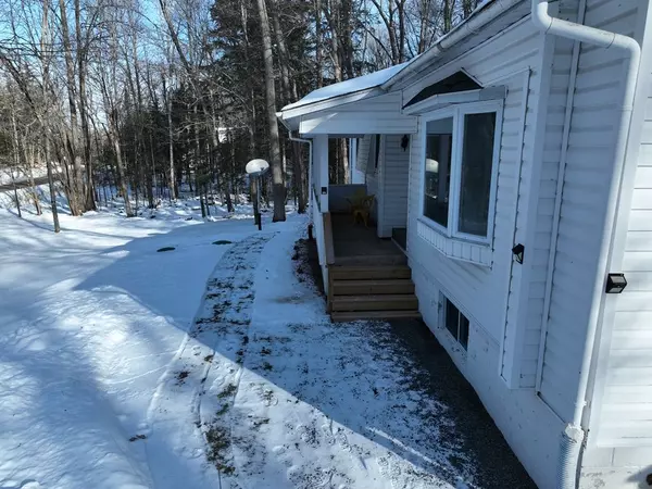 Muskoka, ON P1H 2J6,1526 North Portage RD