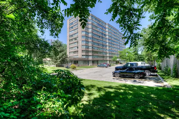 Kitchener, ON N2A 3Z9,3227 King ST E #108