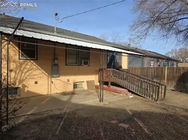 Pueblo, CO 81003,414 W 27th ST