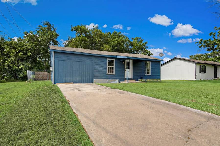 710 Union Avenue, Bonham, TX 75418