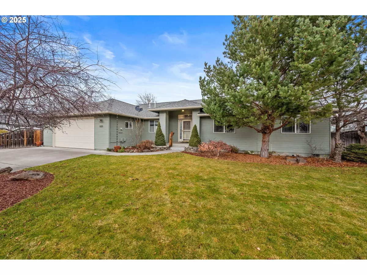 Redmond, OR 97756,620 NW 22ND ST