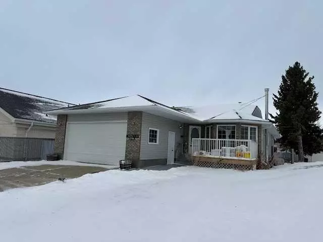 Cardston, AB T0K 0K0,256 4th AVE West