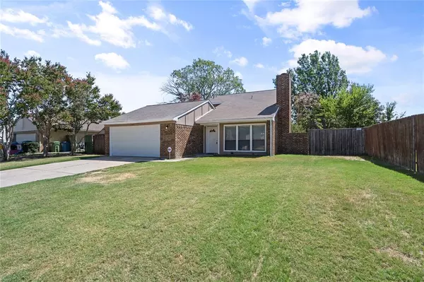 2407 Forestmeadow Drive, Lewisville, TX 75067