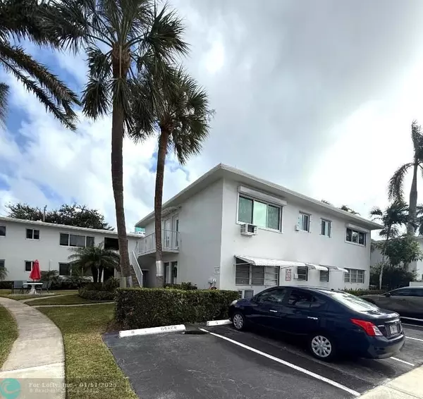 Fort Lauderdale, FL 33304,624 Antioch Ave  #3