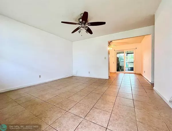 Cooper City, FL 33328,9440 SW 51st St