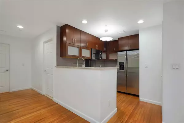 Brooklyn, NY 11230,702 Ocean Pkwy #3B