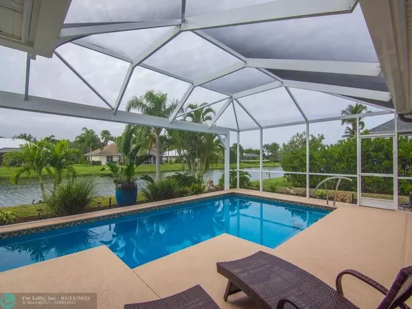 Vero Beach, FL 32968,1055 Quail Ct SW