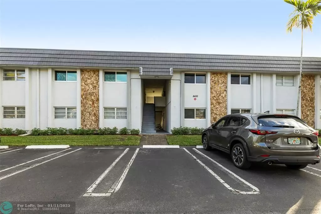 Coral Springs, FL 33065,8400 W Sample Rd  #203