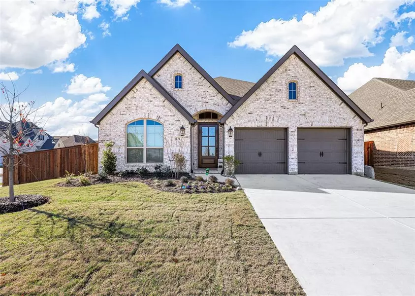 1824 Buckeye Lane, Mansfield, TX 76063