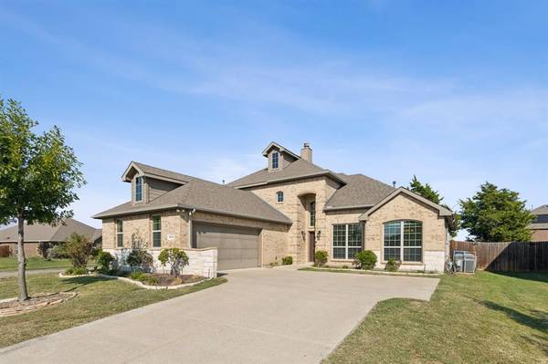 5002 Island Court, Garland, TX 75043