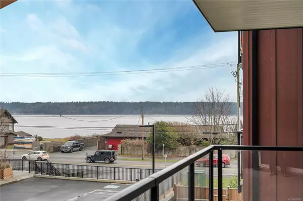 Campbell River, BC V9W 1A8,872 Island Hwy S #306