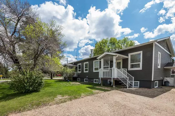 Rural Lacombe County, AB T4L 1Y4,38 Wildrose ST