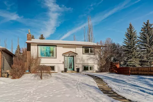 8460 61 AVE NW, Calgary, AB T3B 4Y2