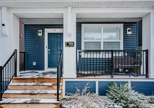 Calgary, AB T3N 1A8,90 Corner Ridge Mews NE