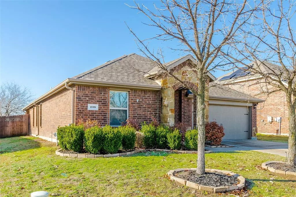 Waxahachie, TX 75165,239 Thoroughbred Street