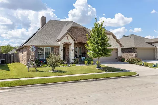 Azle, TX 76020,217 Marina Drive