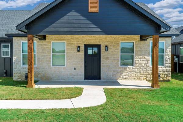 Godley, TX 76044,528 Highview Court