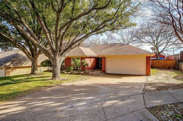 Benbrook, TX 76126,10140 Trail Ridge Court