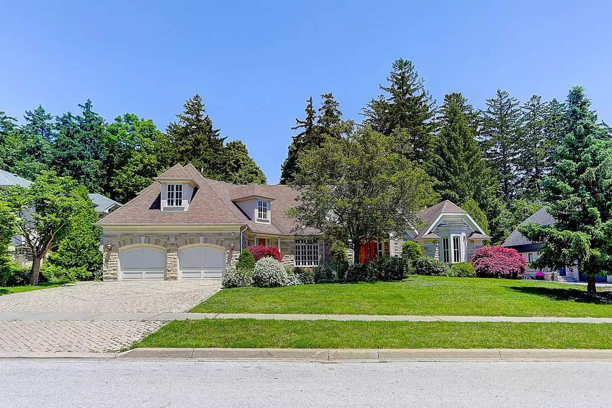 Oakville, ON L6J 7N1,95 Bel Air DR