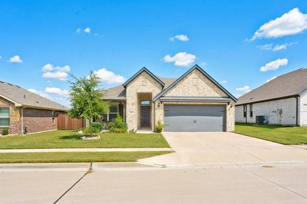 Weatherford, TX 76087,417 Escondido Street