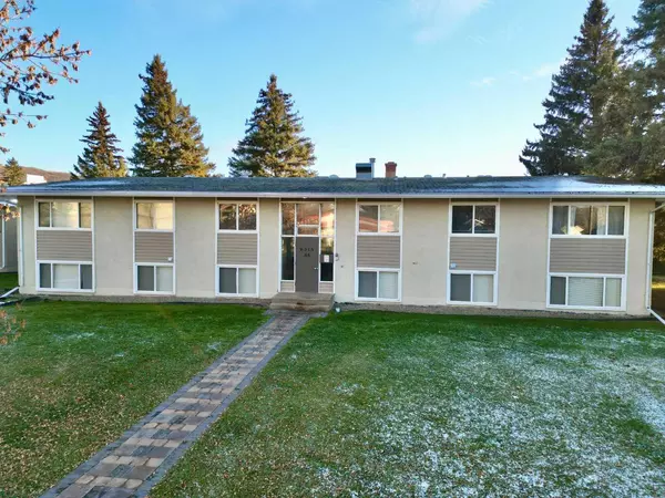 9515 88 AVE #B3, Peace River, AB T8S1G6