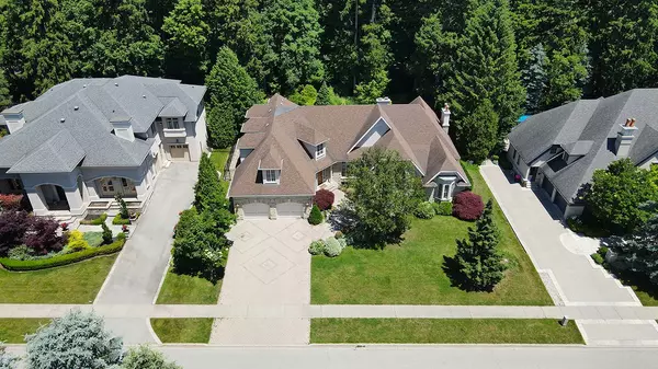 Oakville, ON L6J 7N1,95 Bel Air DR