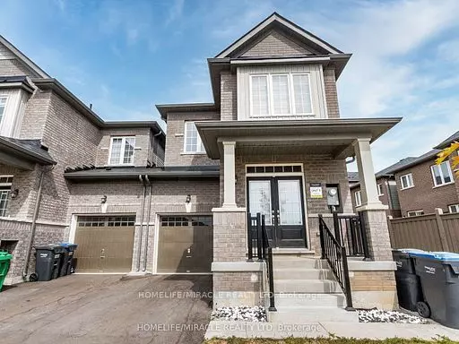 35 Sail RD, Brampton, ON L7A 4W7