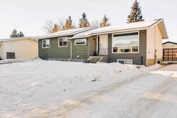 70 Valley CRES, Lacombe, AB T4L 1R9