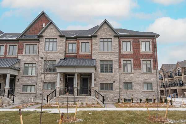 3 Bright Terrace WAY, Markham, ON L6C 3L5