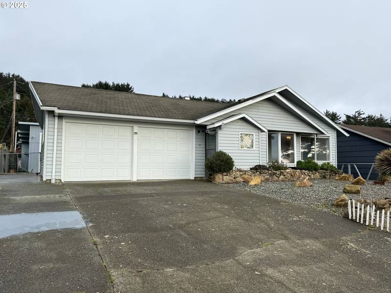 30411 DRIFTWOOD DR, Gold Beach, OR 97444