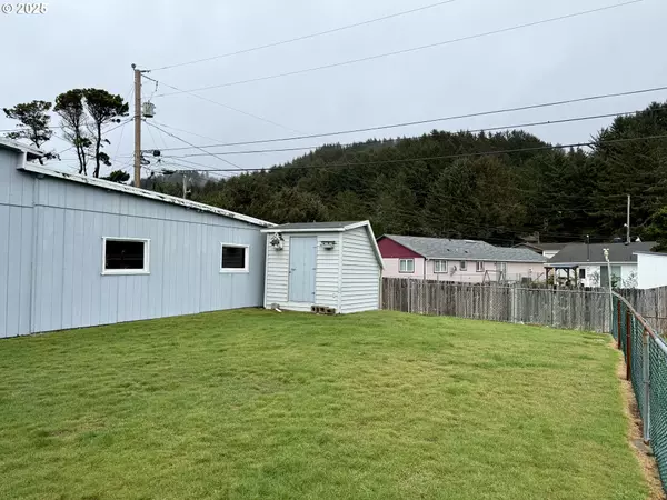 Gold Beach, OR 97444,30411 DRIFTWOOD DR