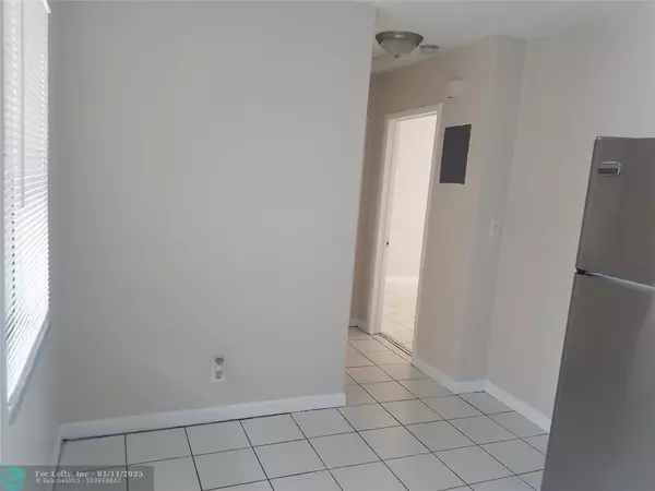 Fort Lauderdale, FL 33304,1223 NE 18th Ave  #4