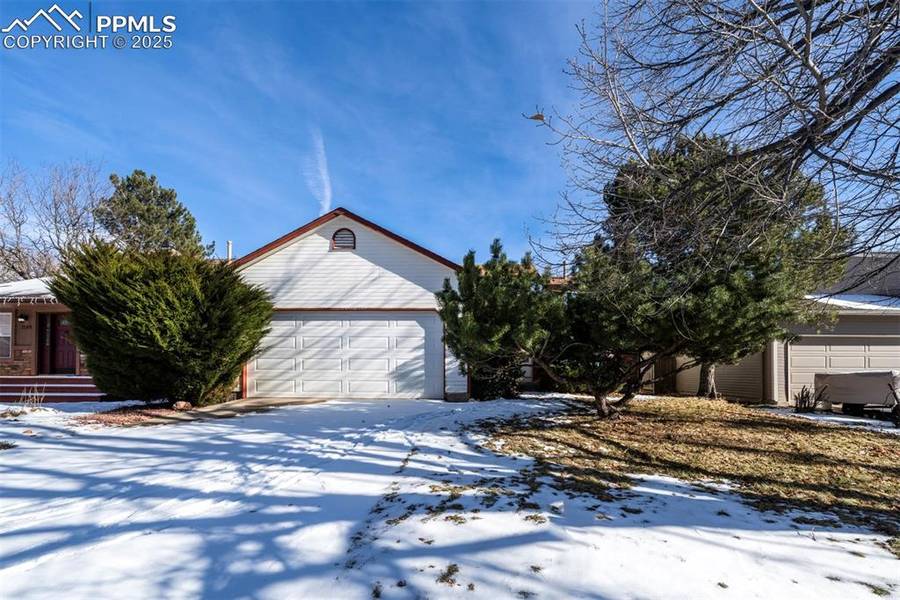 7143 White Buffalo RD, Colorado Springs, CO 80919