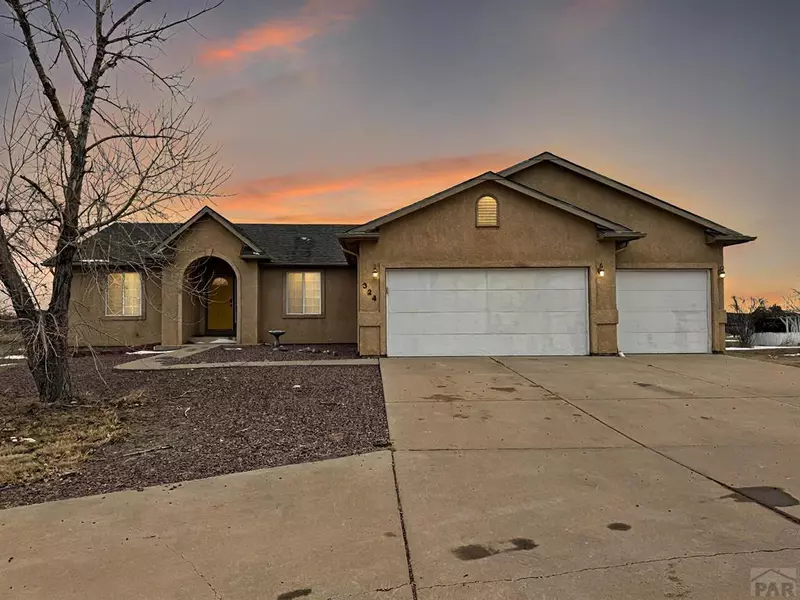 324 S Elegante Dr, Pueblo West, CO 81007