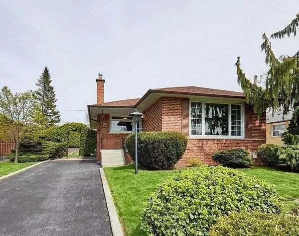 21 Cora CRES #Bsmt, Toronto E09, ON M1P 4M5